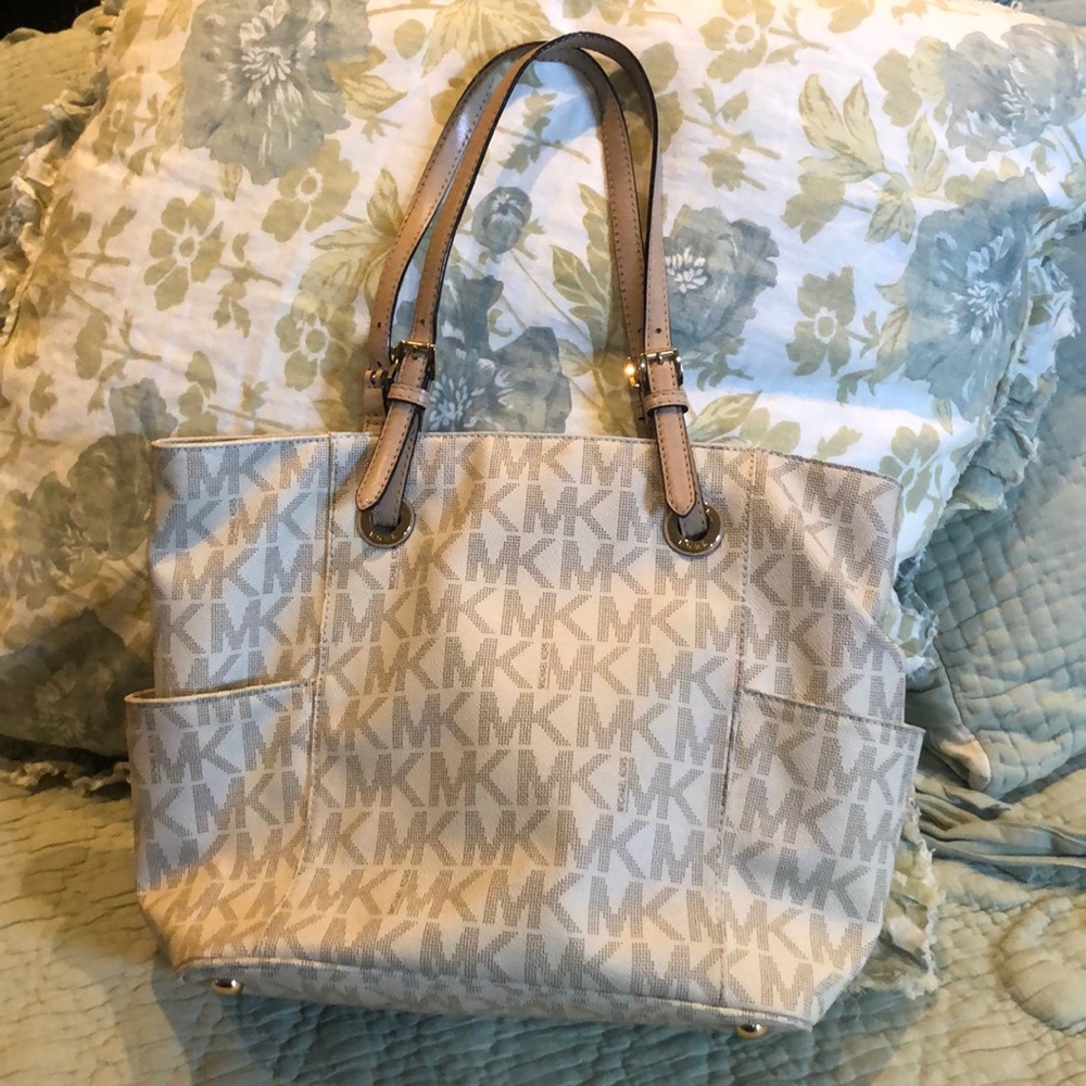 Michael Kors bag
